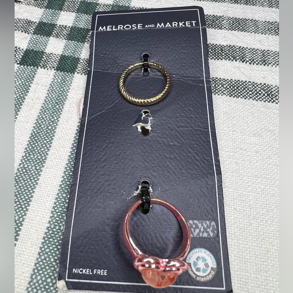 Melrose and Market ring sets - Picture 3 of 7